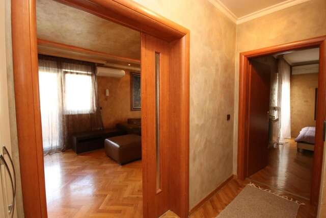 Апартаменты UrbanLux Бар-17